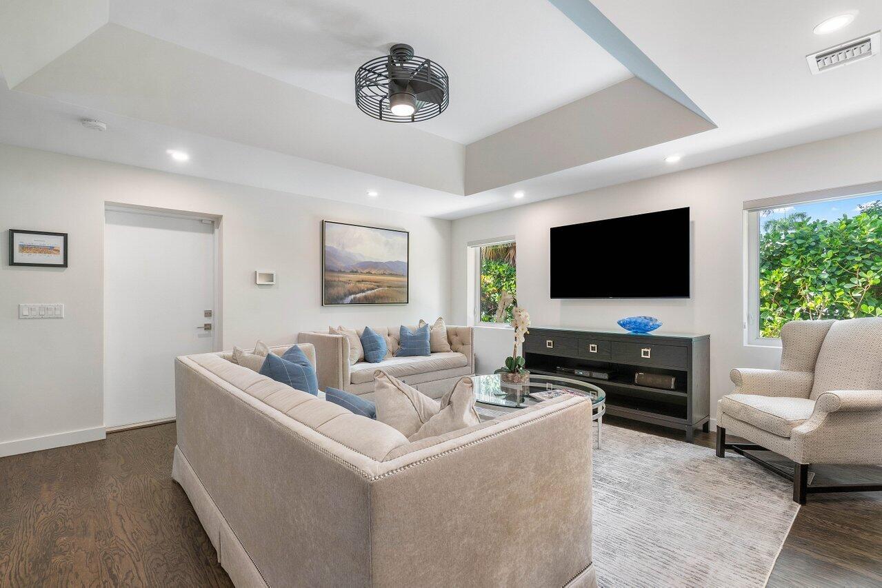 BURNUP AND SIMS ESTATES - Residential