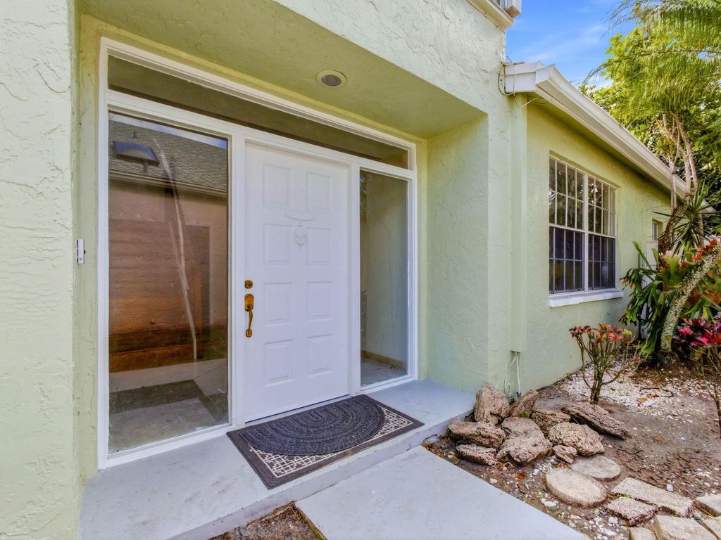 Photo of 1235 Sussex Street, Boynton Beach, FL 33436 (MLS # R11169786)