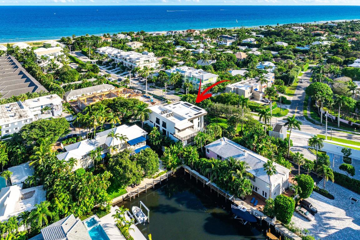 ANDREWS AVENUE TOWNHOMES - Residential