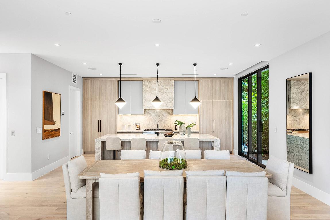 ANDREWS AVENUE TOWNHOMES - Residential