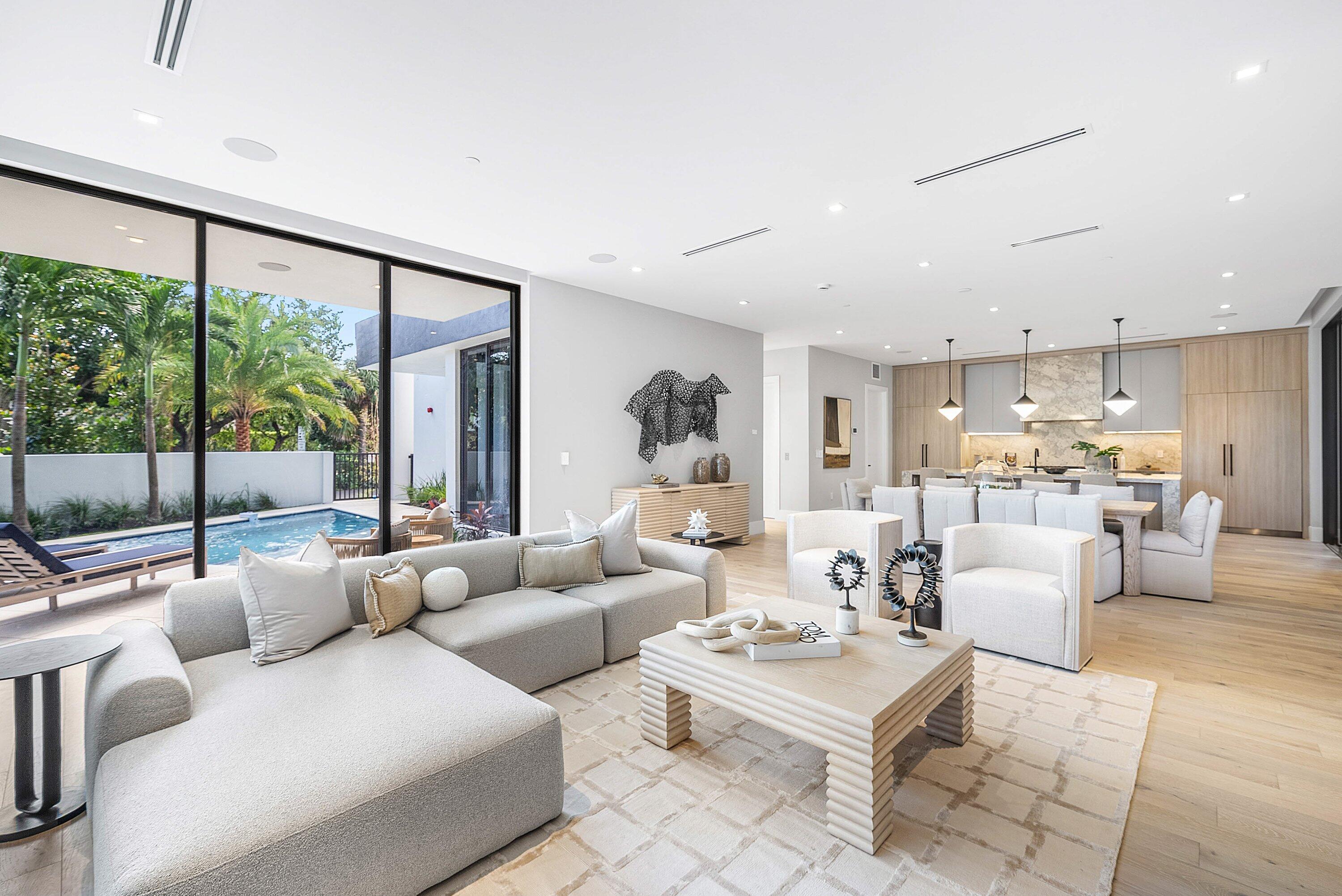 ANDREWS AVENUE TOWNHOMES - Residential