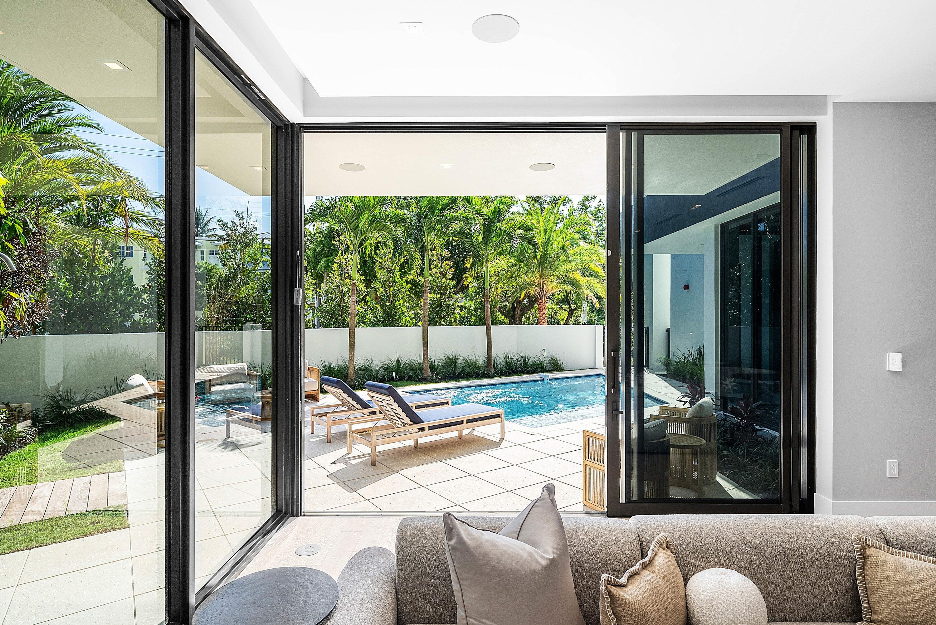 ANDREWS AVENUE TOWNHOMES - Residential