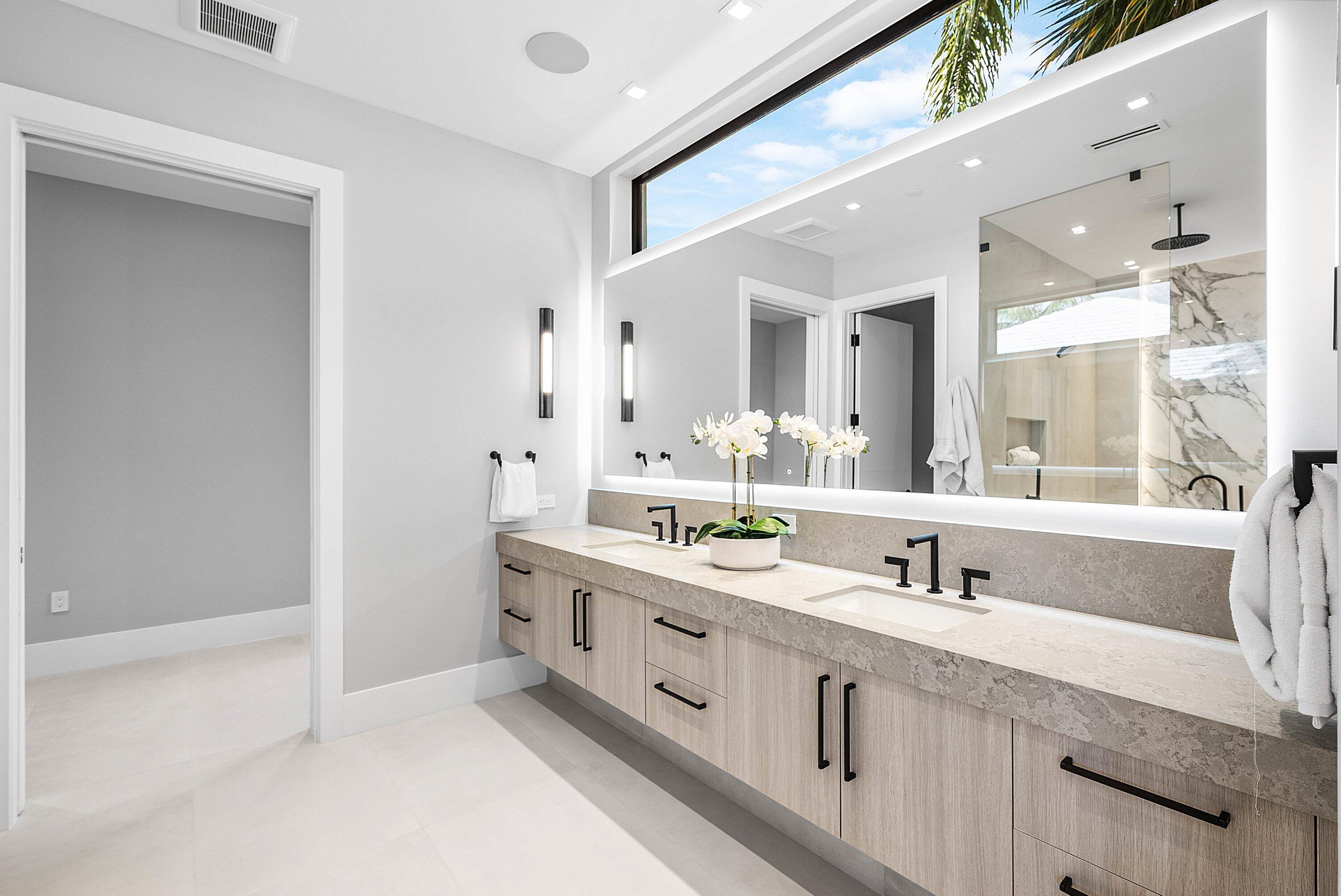 ANDREWS AVENUE TOWNHOMES - Residential