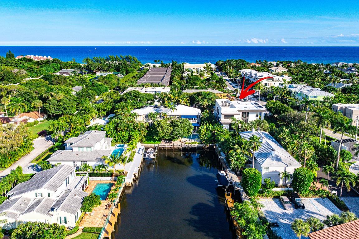 ANDREWS AVENUE TOWNHOMES - Residential