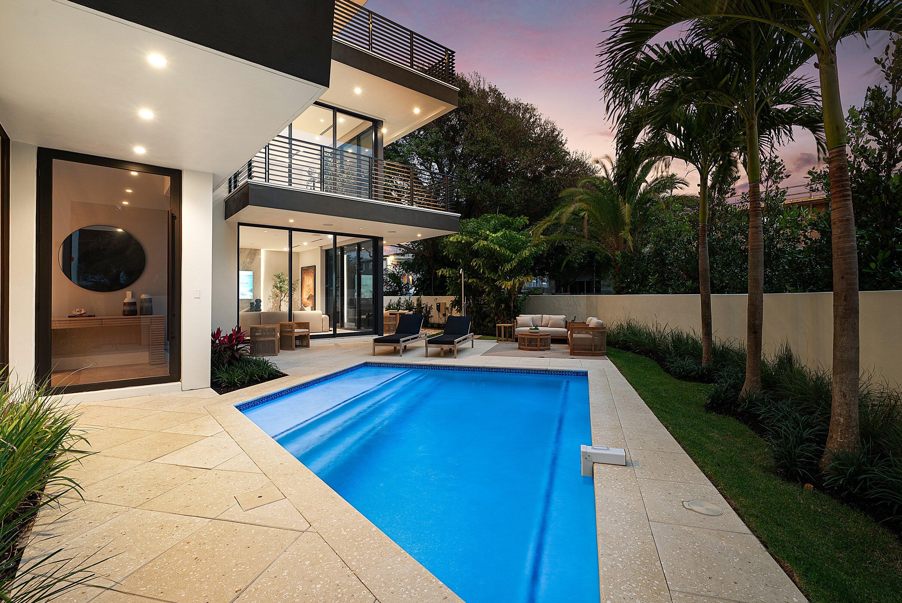 ANDREWS AVENUE TOWNHOMES - Residential