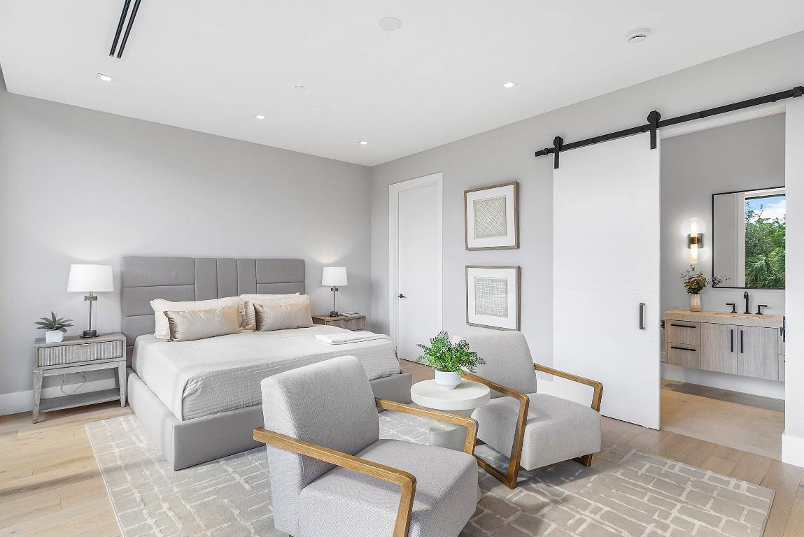 ANDREWS AVENUE TOWNHOMES - Residential