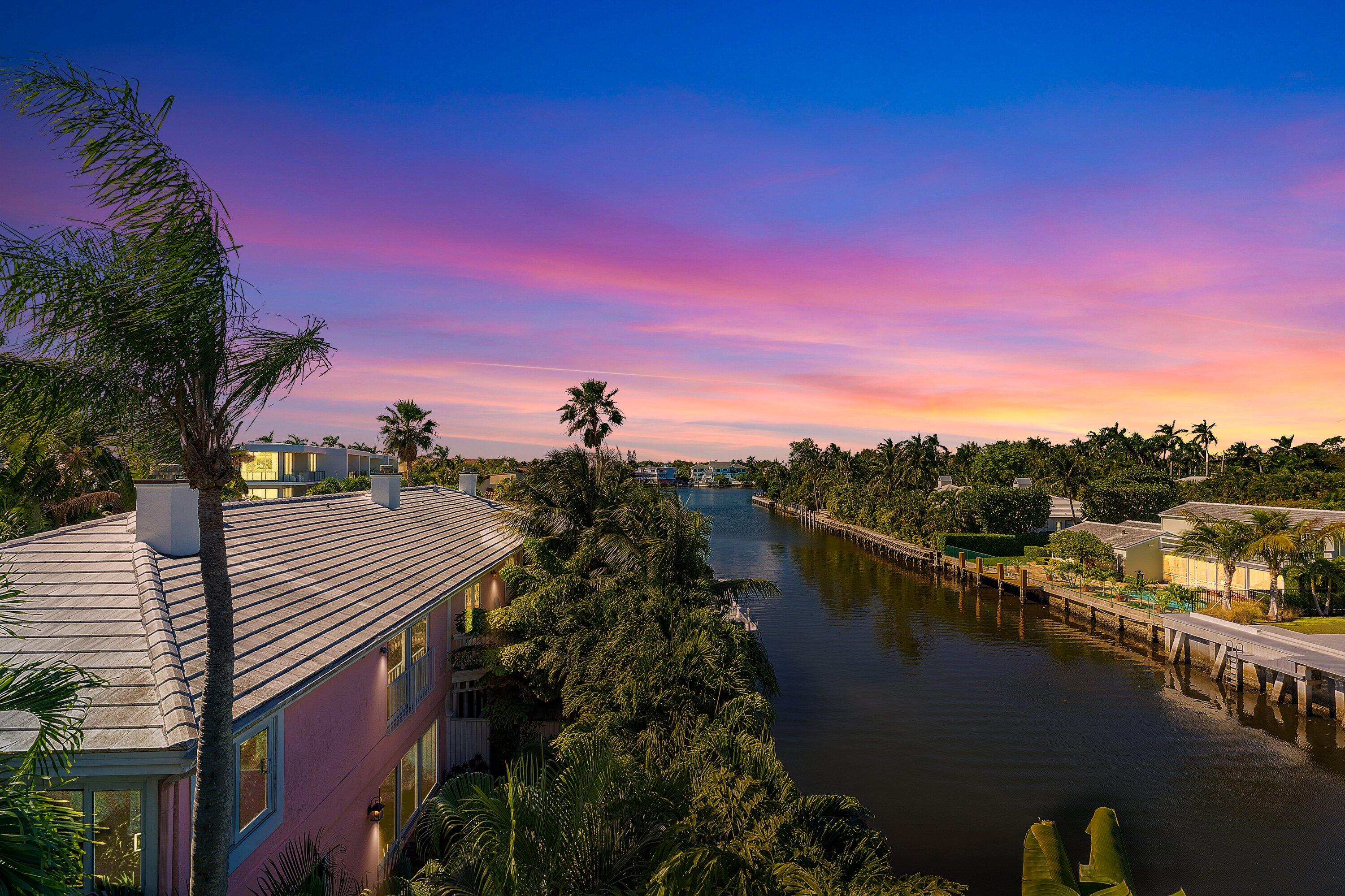 ANDREWS AVENUE TOWNHOMES - Residential