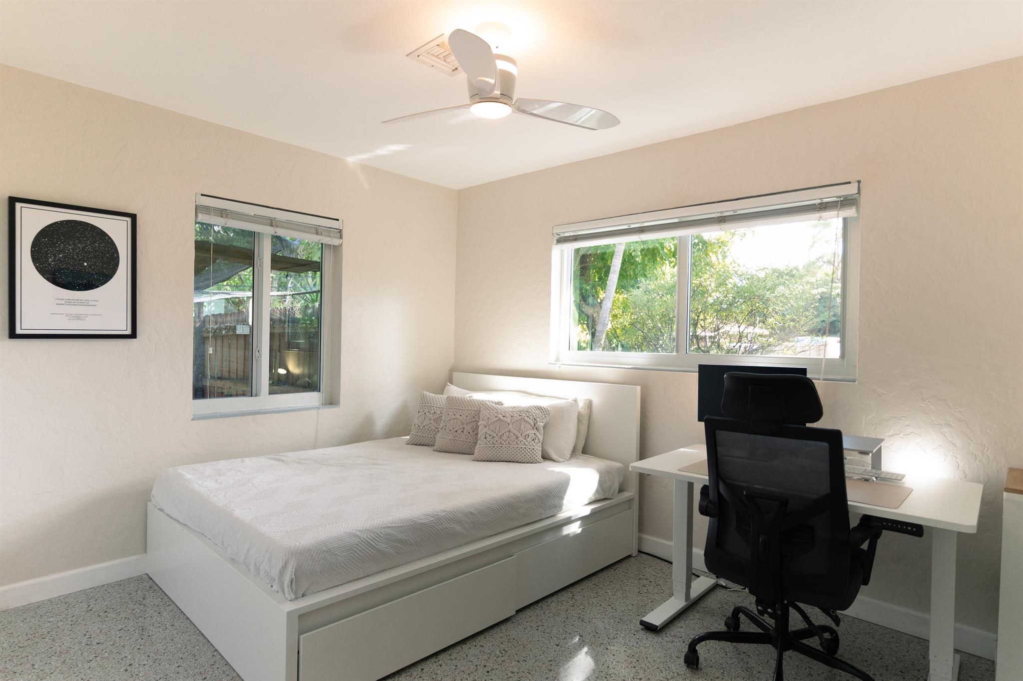 COUNTRY CLUB ACRES 5 - Residential