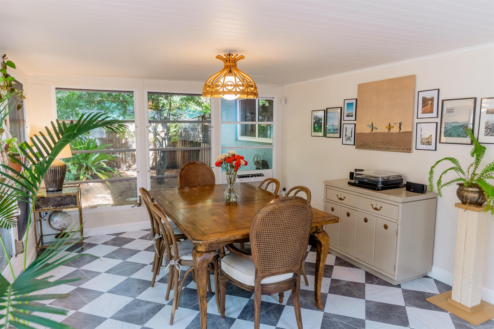 COUNTRY CLUB ACRES 5 - Residential