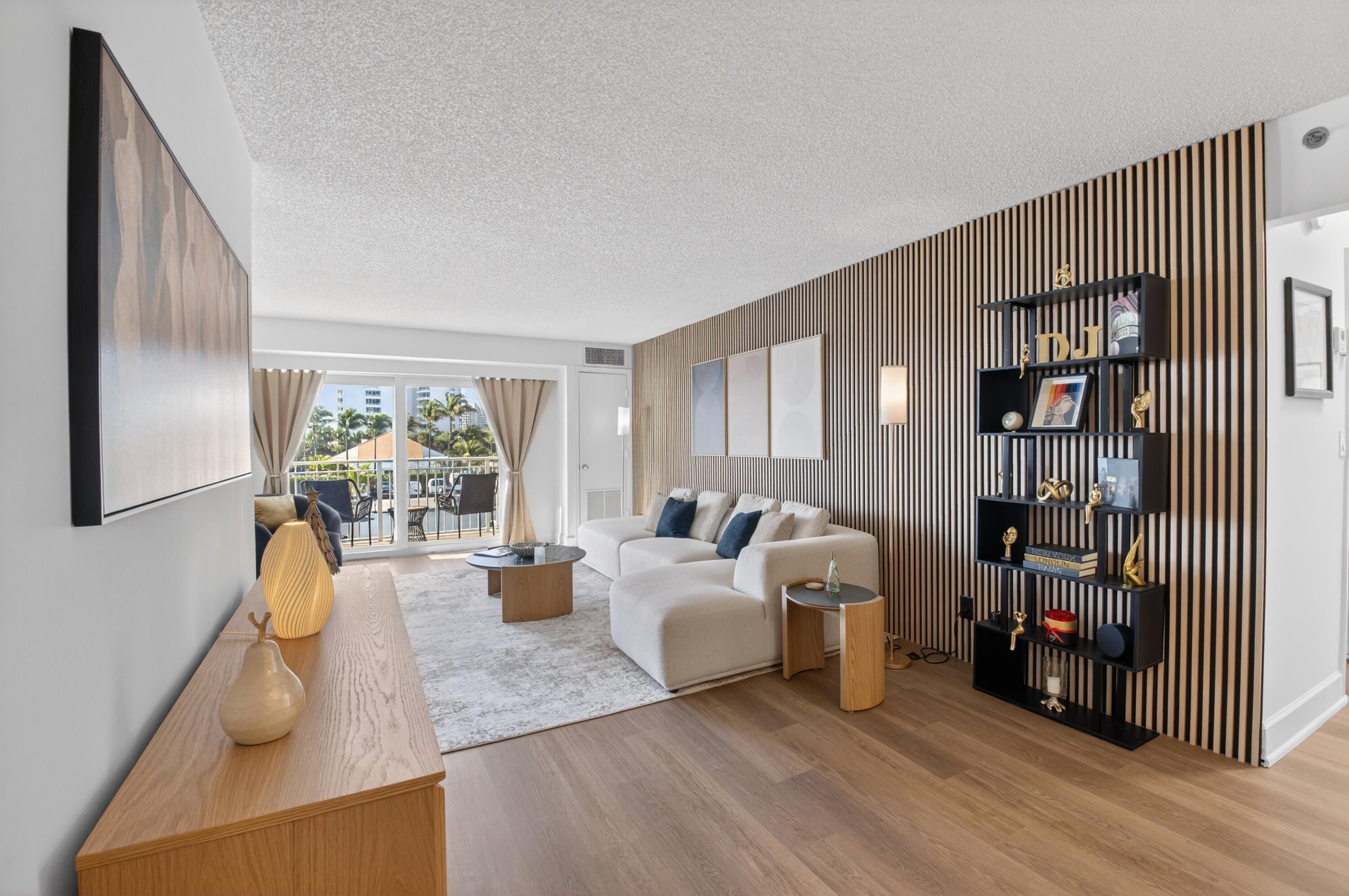 Properties | Stephanie Kaufman 3301 S Ocean Boulevard 205