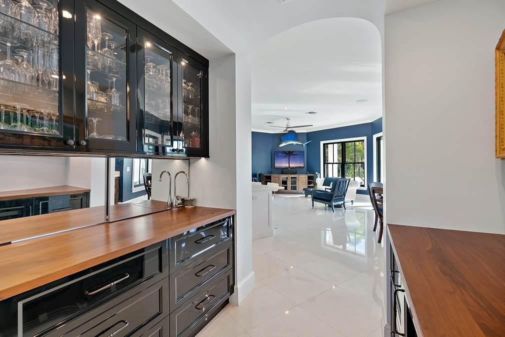 Captains Key - Residential