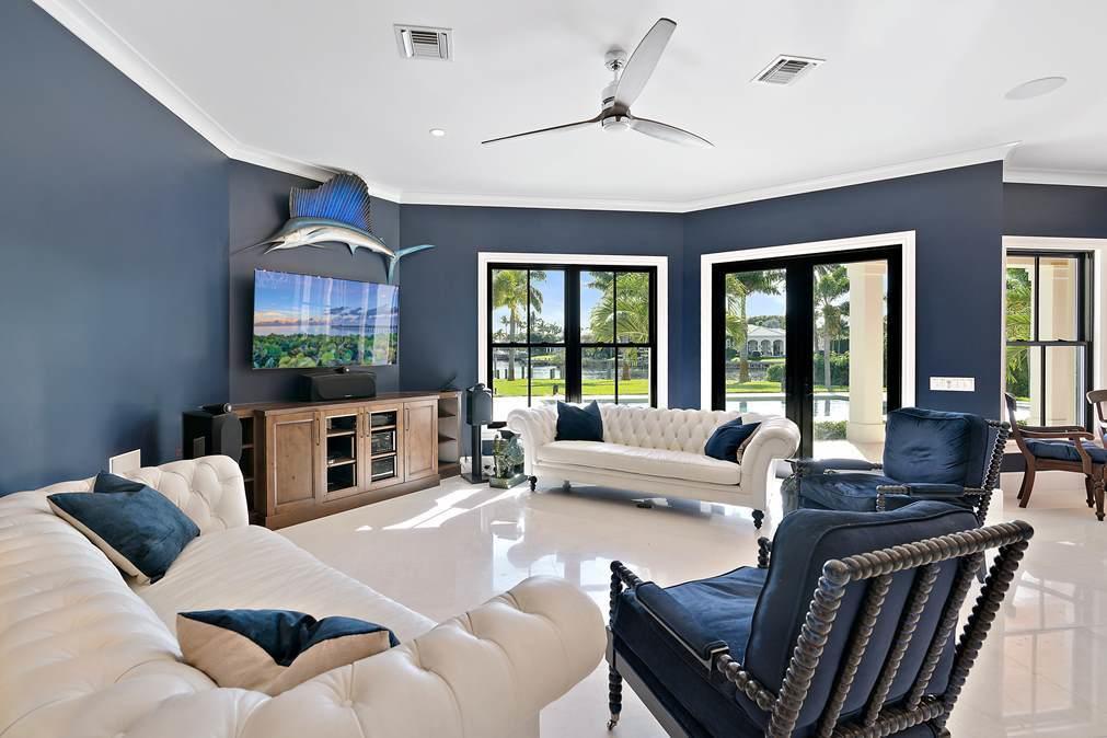 Captains Key - Residential