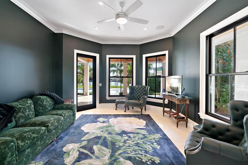 Captains Key - Residential