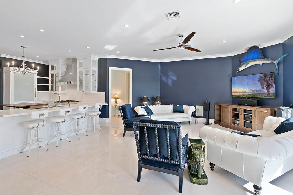 Captains Key - Residential