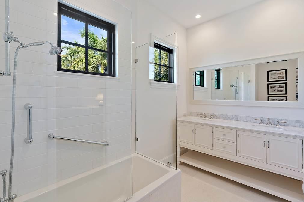 Captains Key - Residential