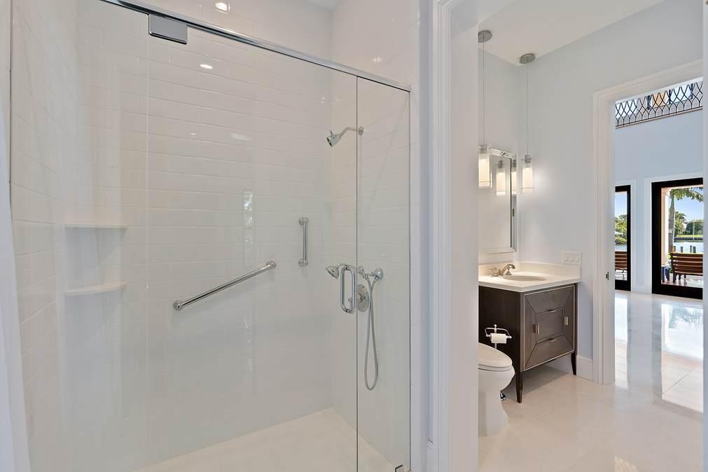 Captains Key - Residential