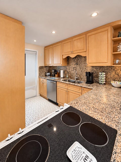 Tiny photo for 901 N RIVERSIDE Drive #2B, Pompano Beach, FL 33062 (MLS # B26085870)