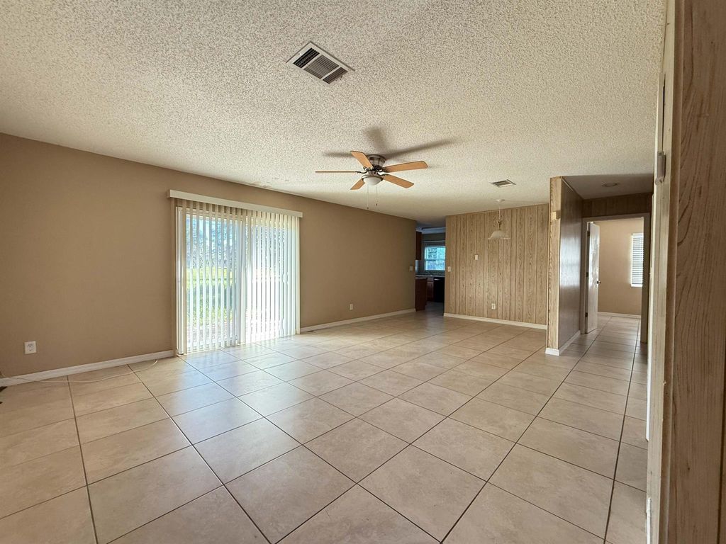 Photo of 1997 SE Burgundy Lane, Port Saint Lucie, FL 34952 (MLS # R11135132)