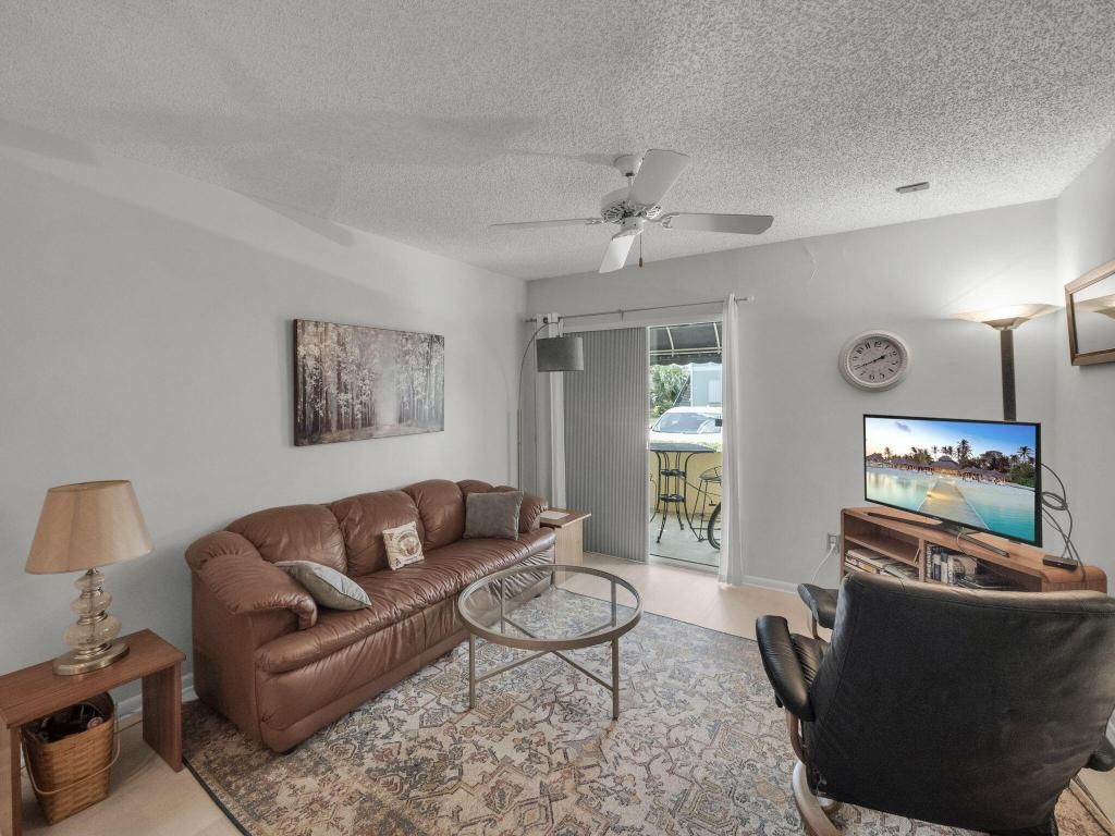 Photo of 164 Waterside Drive, Hypoluxo, FL 33462 (MLS # R11119136)