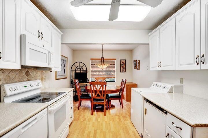 WESTGATE AT HUNTERS RUN C - Residential
