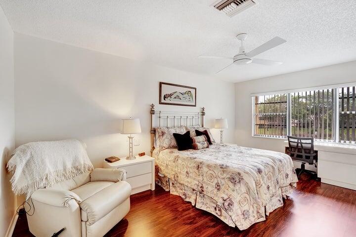 WESTGATE AT HUNTERS RUN C - Residential