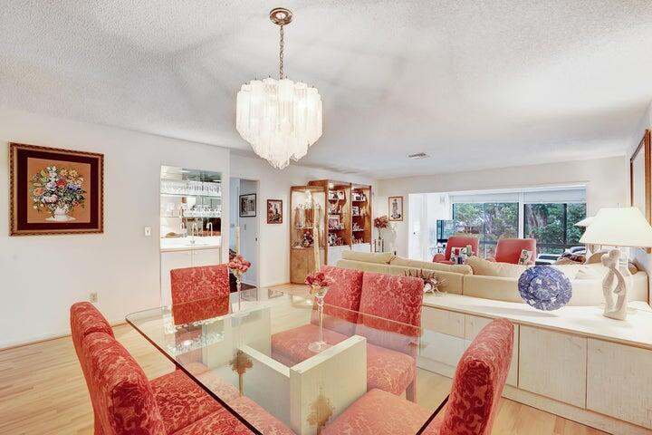 WESTGATE AT HUNTERS RUN CONDO - Residential