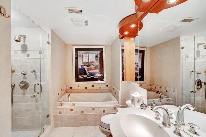 WESTGATE AT HUNTERS RUN C - Residential