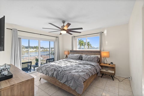 Tiny photo for 2223 PARK Lane #210, Hollywood, FL 33021 (MLS # B26052780)