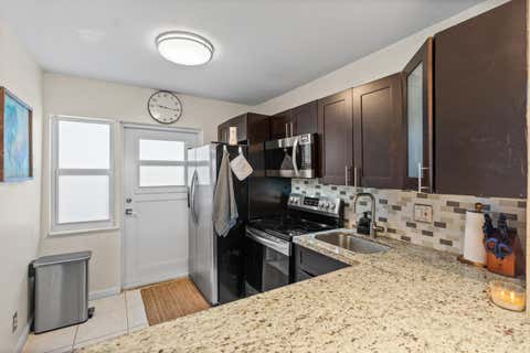 Tiny photo for 2223 PARK Lane #210, Hollywood, FL 33021 (MLS # B26052780)
