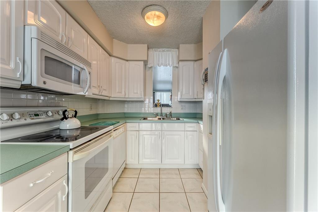 Pompano Atlantis Condo - Residential