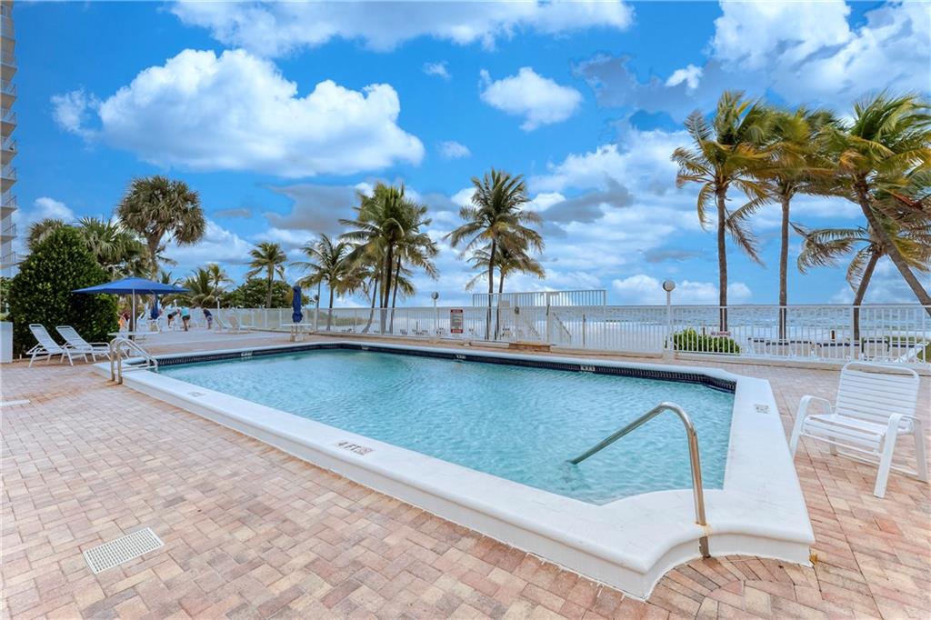 Pompano Atlantis Condo - Residential