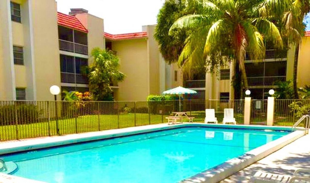 Photo of 630 NW 13th Street #25, Boca Raton, FL 33486 (MLS # R11090389)