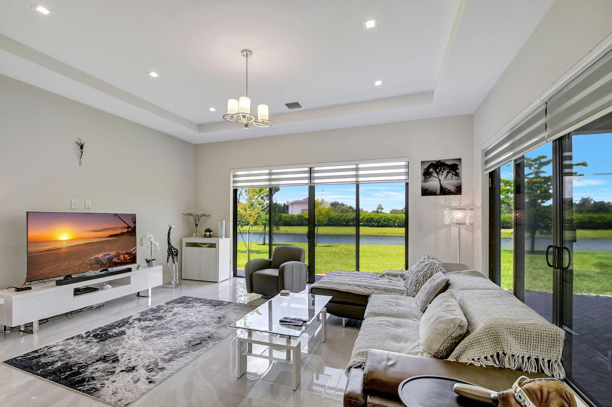 BANYAN CAY RESORT - Residential