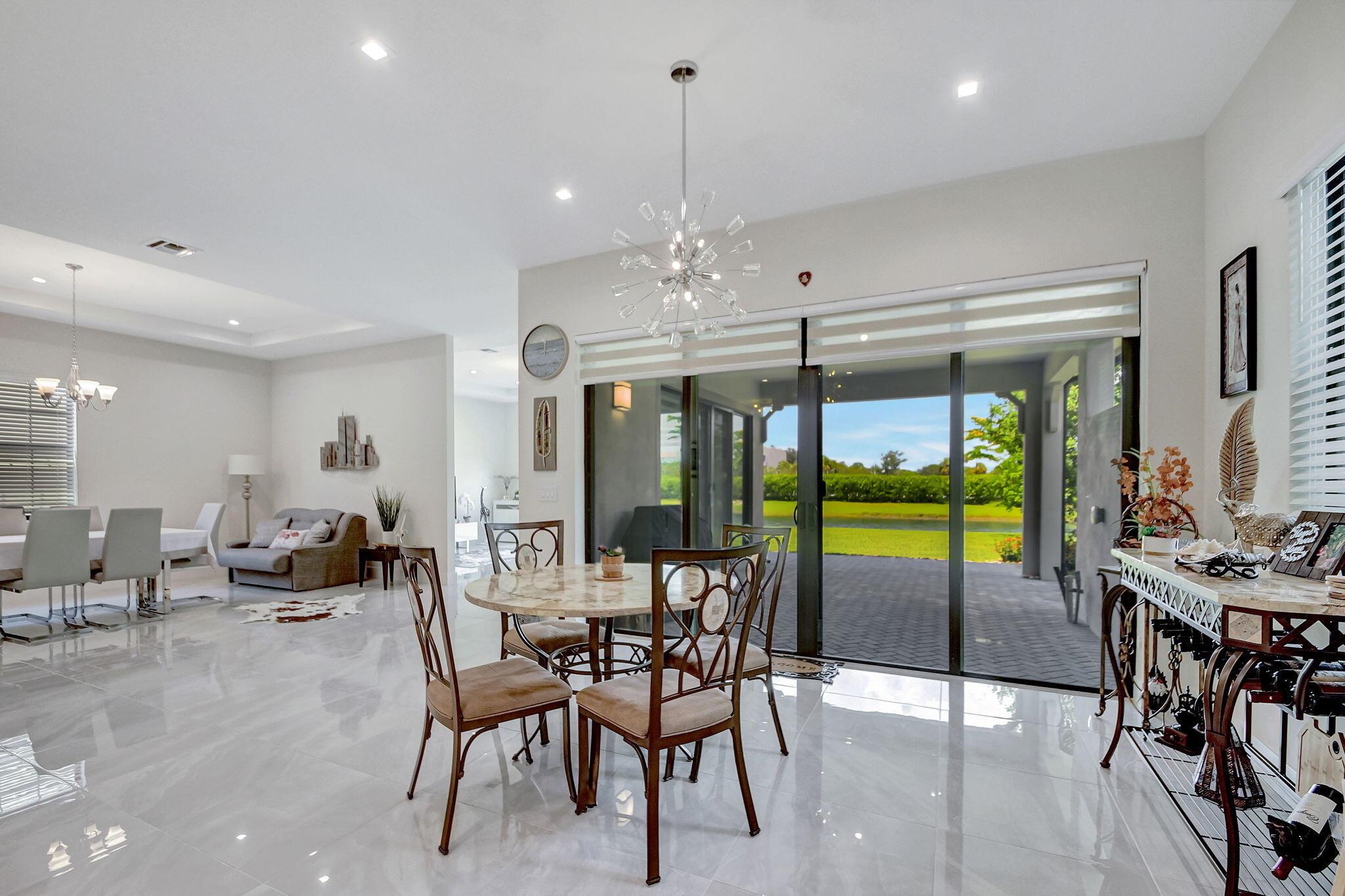 BANYAN CAY RESORT - Residential