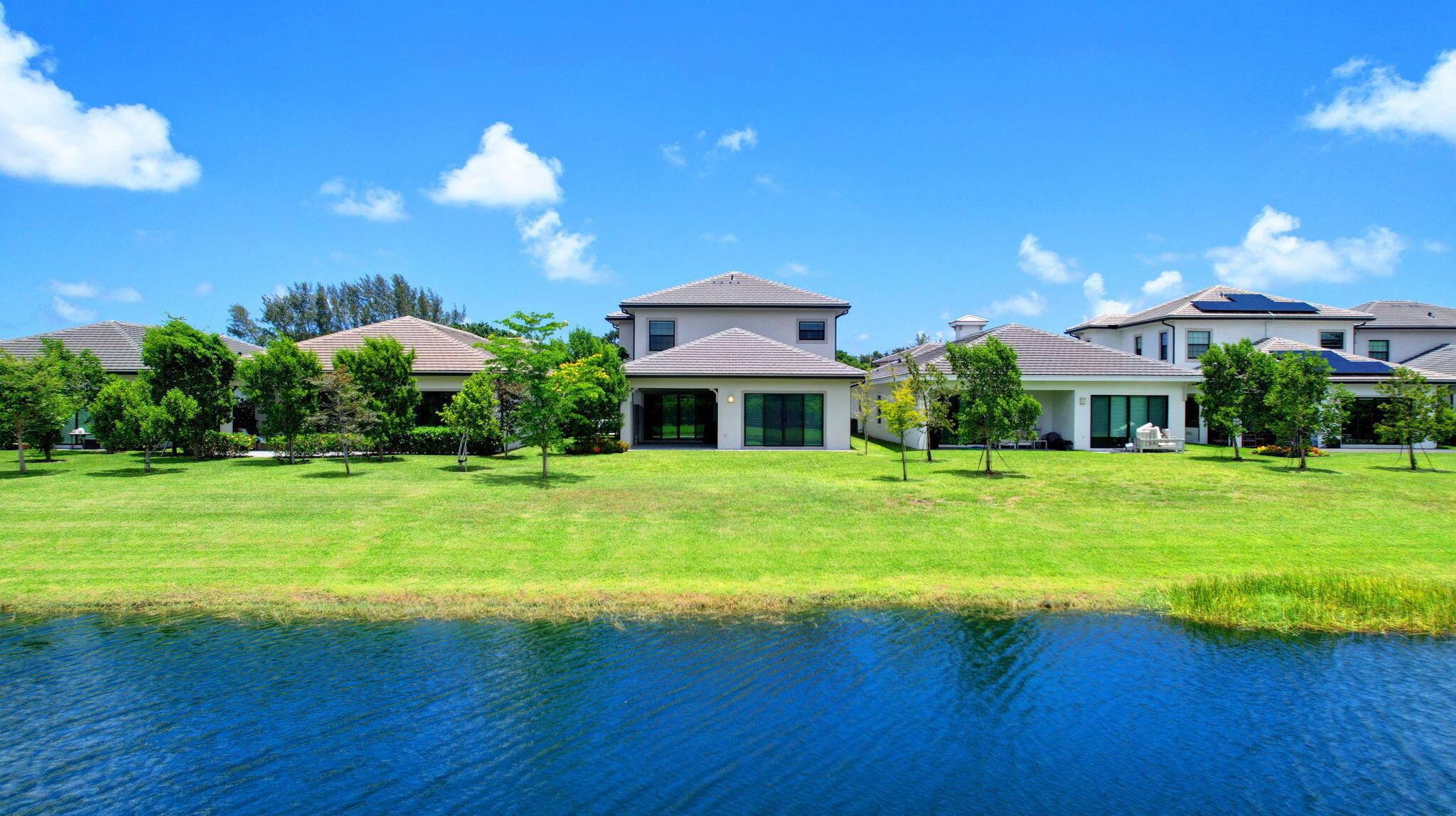 BANYAN CAY RESORT - Residential