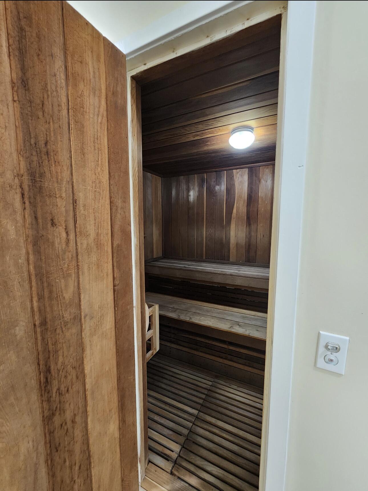 VILLAGES OF ORIOLE BONAIRE (1-12) - Residential