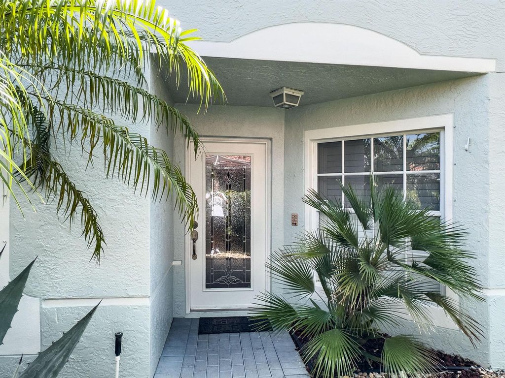 Photo of 8389 Logia Circle, Boynton Beach, FL 33472 (MLS # R11068849)