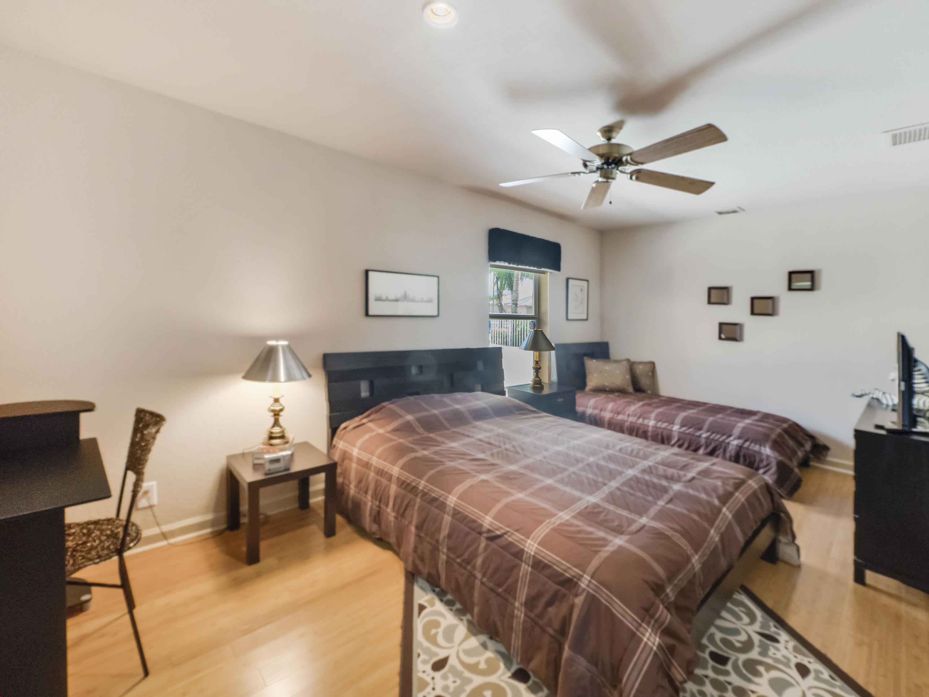 SADDLE TRAIL PARK OF WELL - Residential