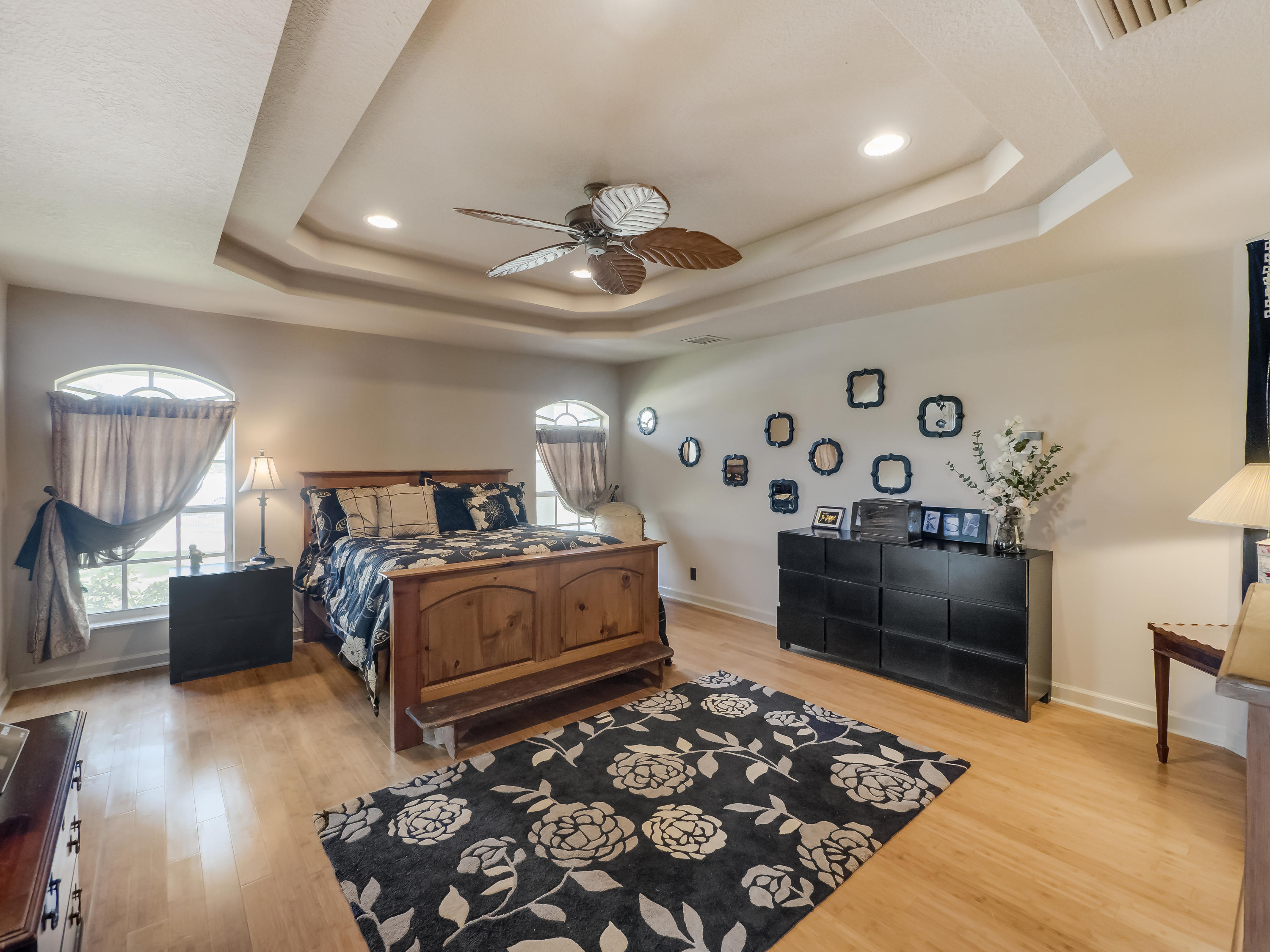 SADDLE TRAIL PARK OF WELL - Residential