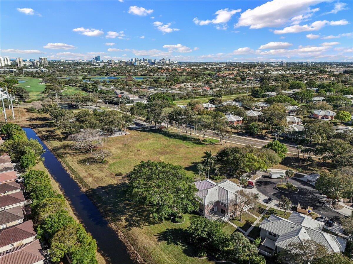 STAMFORD AT THE VILLAGES OF PALM BEACH L - Residential