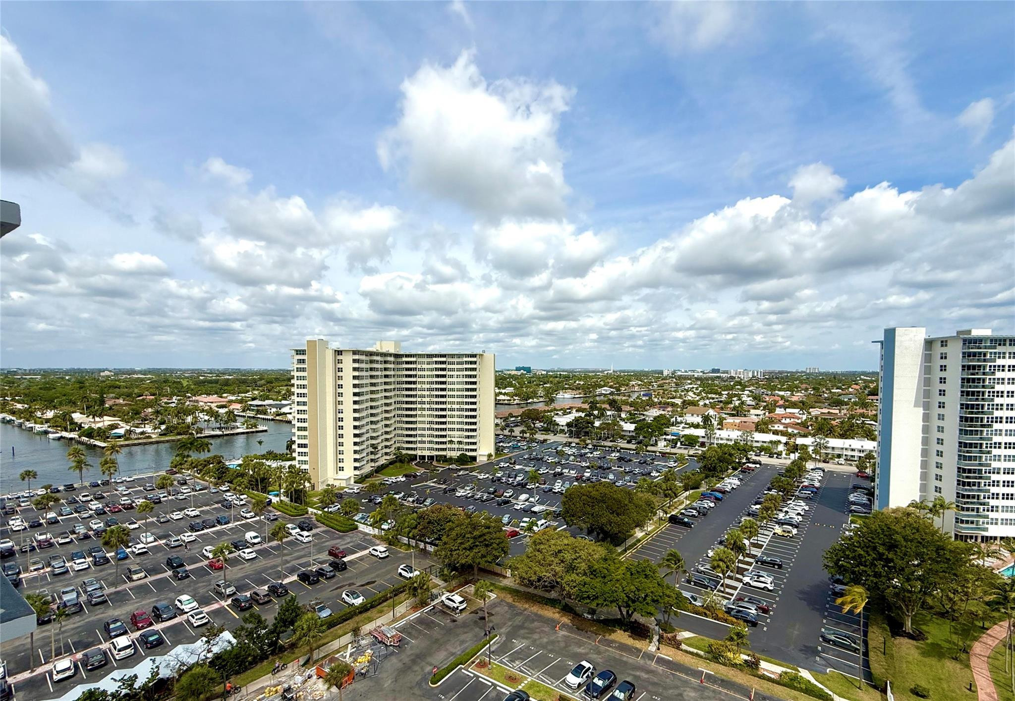 3333 NE 34th Street 1504