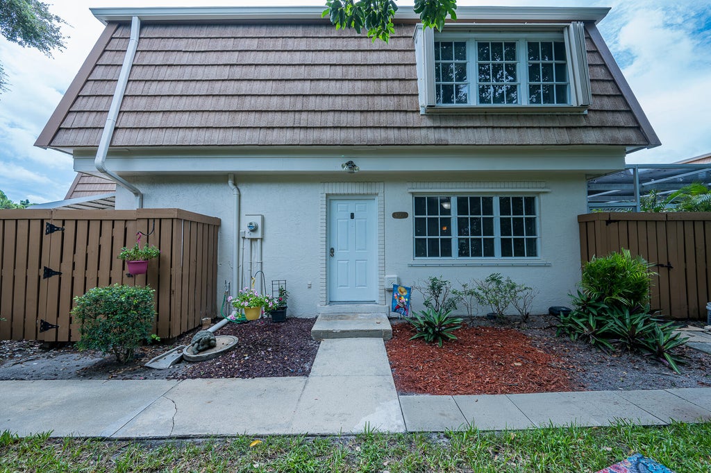 Photo of 4300 Hazel Avenue #D, Palm Beach Gardens, FL 33410 (MLS # R11162928)
