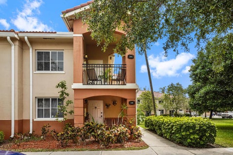 Featured picture for the property R10989935