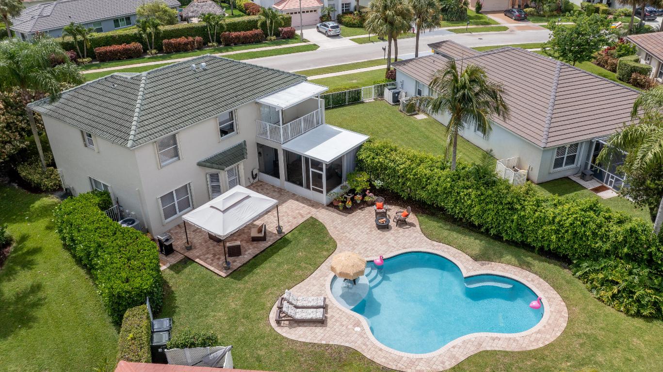 LAKEFIELD OF THE LANDINGS AT WELLINGTON 1 - Residential