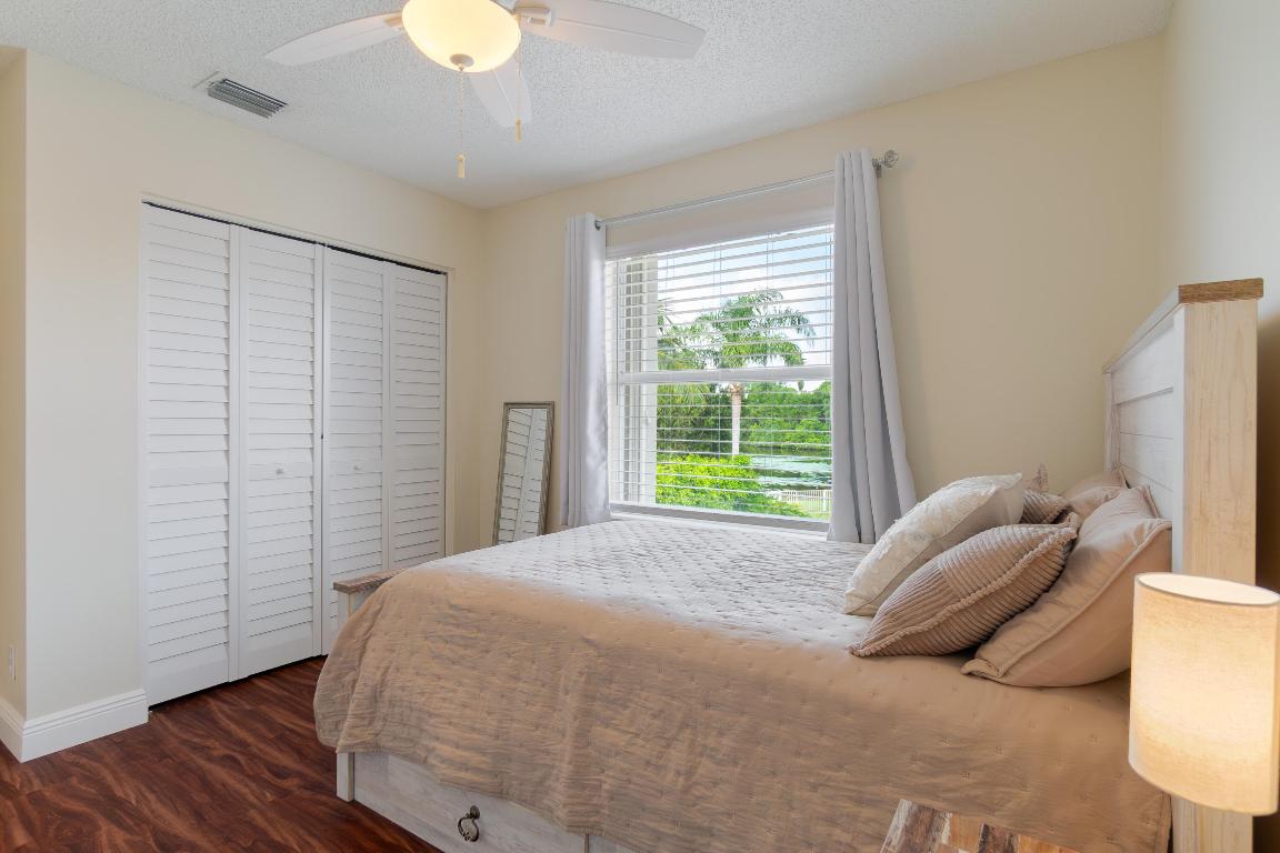 LAKEFIELD OF THE LANDINGS AT WELLINGTON 1 - Residential