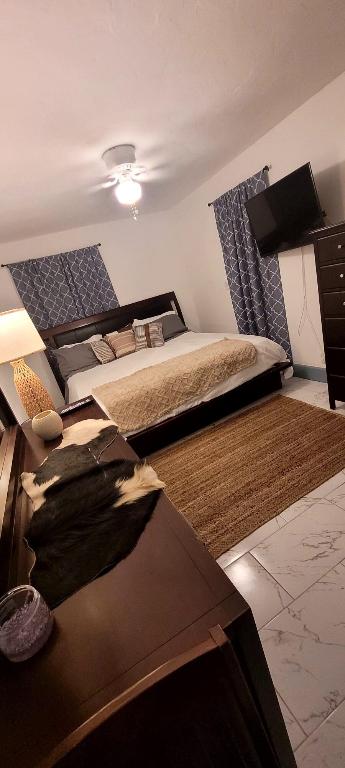 NORTH LAUDERDALE AMENDED PLAT - Residential Income