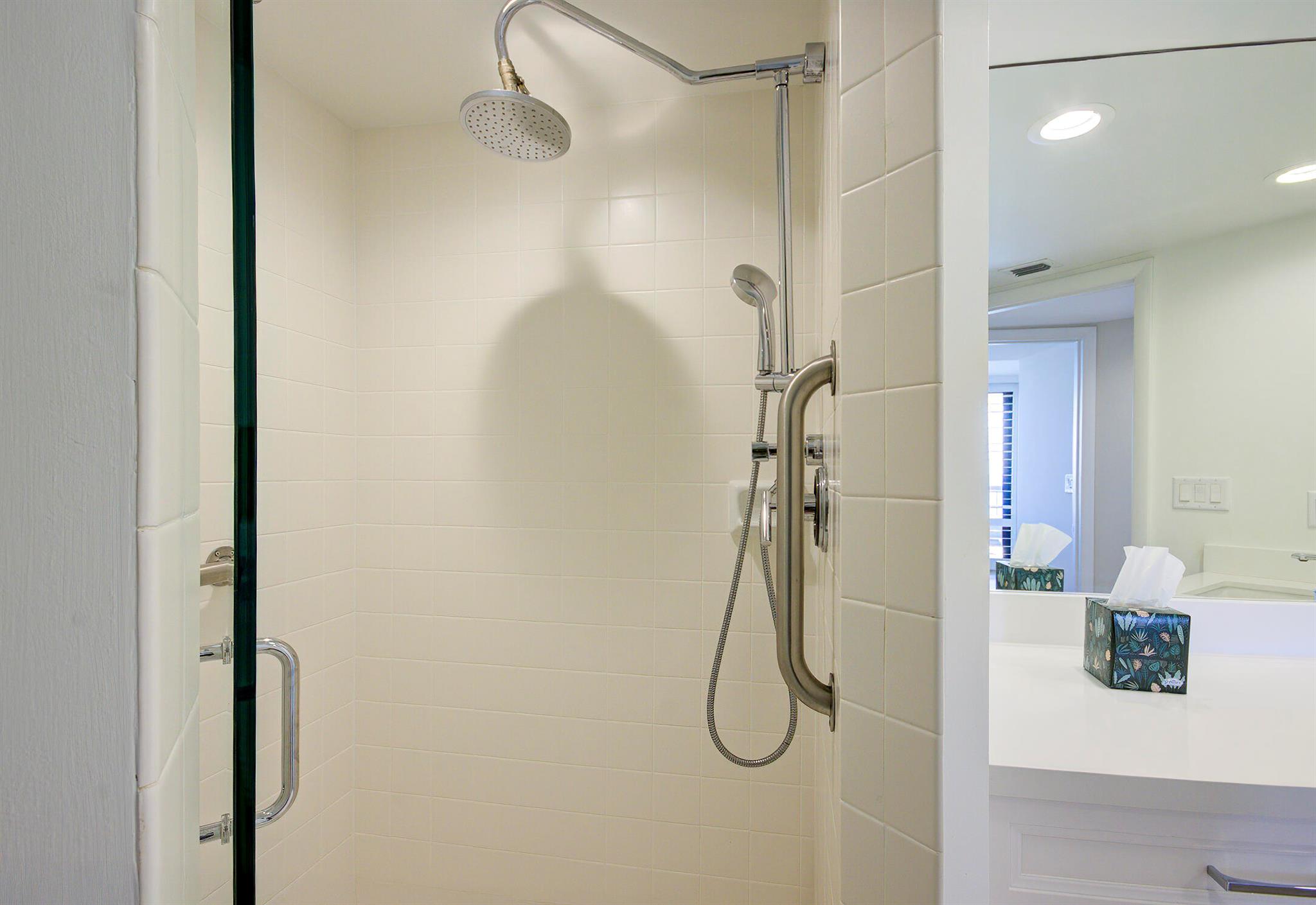 OCEAN PLACE CONDO - Residential Lease