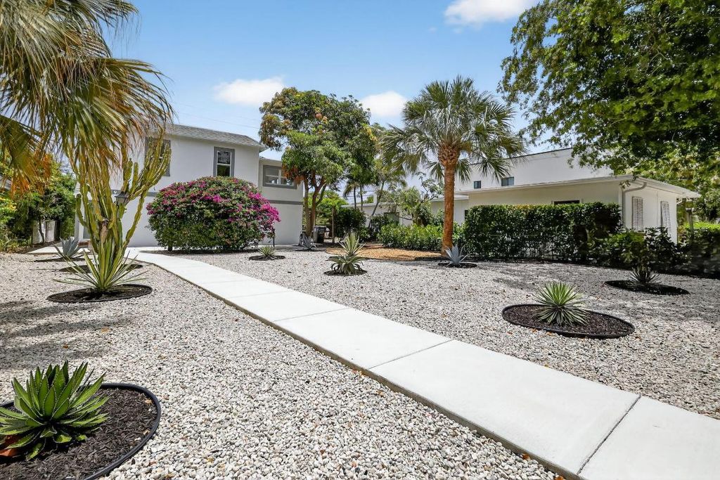 Photo of 3716 Morton Avenue, West Palm Beach, FL 33405 (MLS # R11111624)