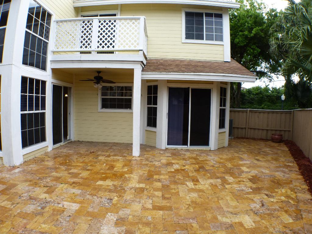 FAIRFIELD AT BOCA 5 OF CEDAR GROVE - Residential Lease