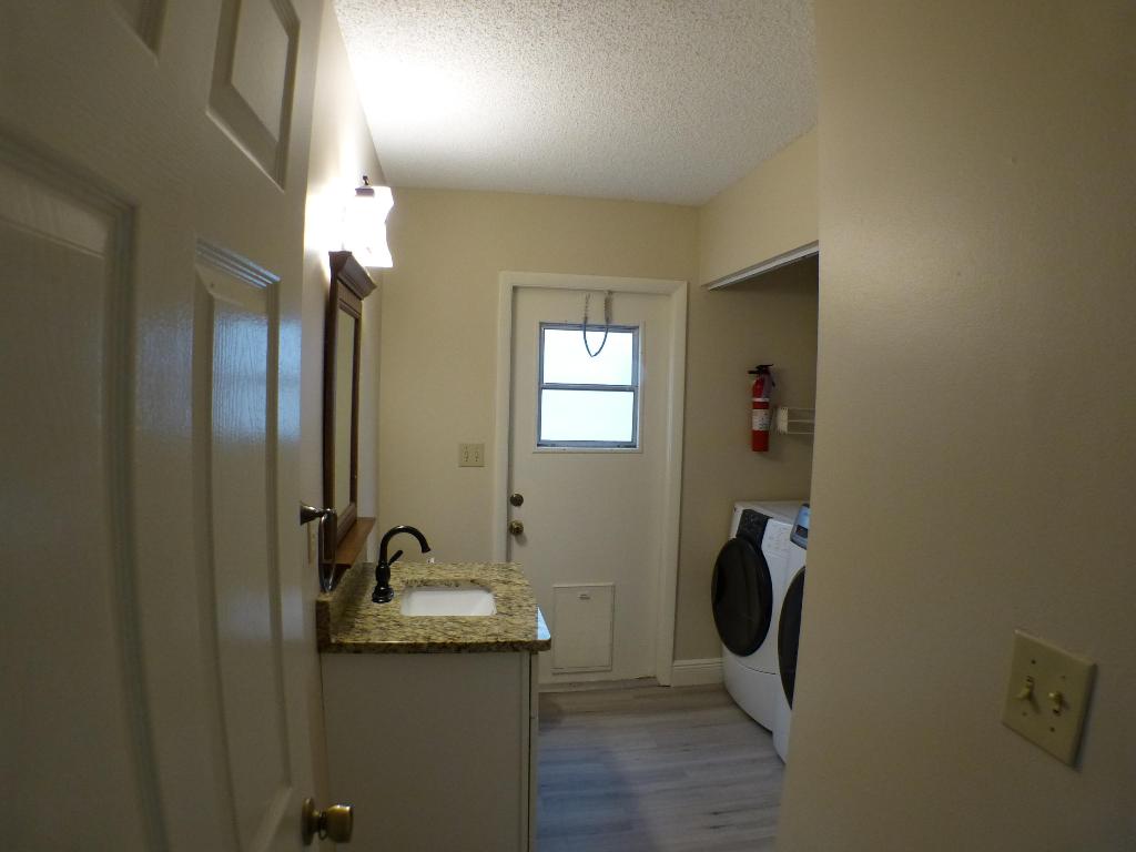 FAIRFIELD AT BOCA 5 OF CEDAR GROVE - Residential Lease